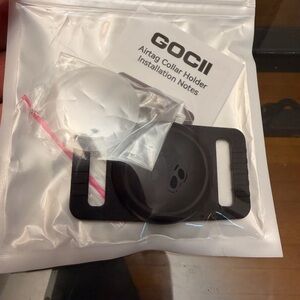 GOCii AirTag Collar Holder - Black